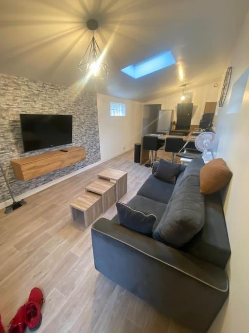 Holiday home Agreable Maison Individuelle Clermont-Ferrand